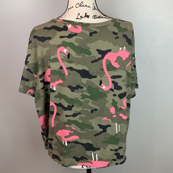 Zara Trafaulic Camo Flamingo Print Short Sleeve Cropped Top - Picture 6 of 7